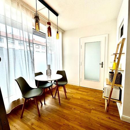 Room107 Im Herzen Von Ma Seckenheim Mannheim Ngoại thất bức ảnh