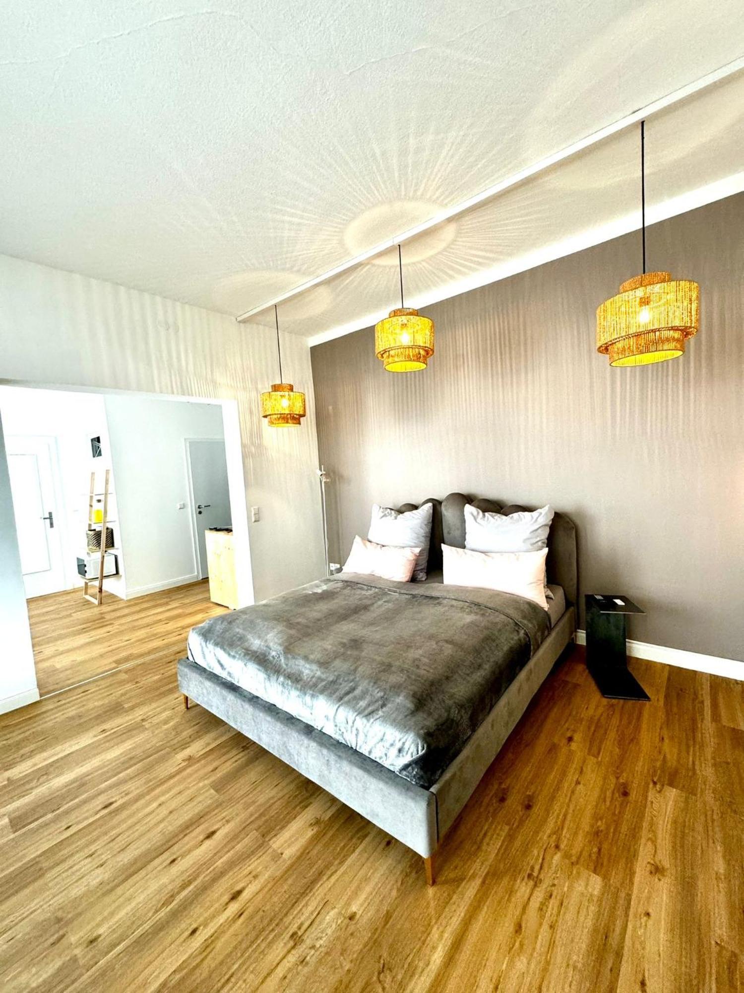Room107 Im Herzen Von Ma Seckenheim Mannheim Ngoại thất bức ảnh