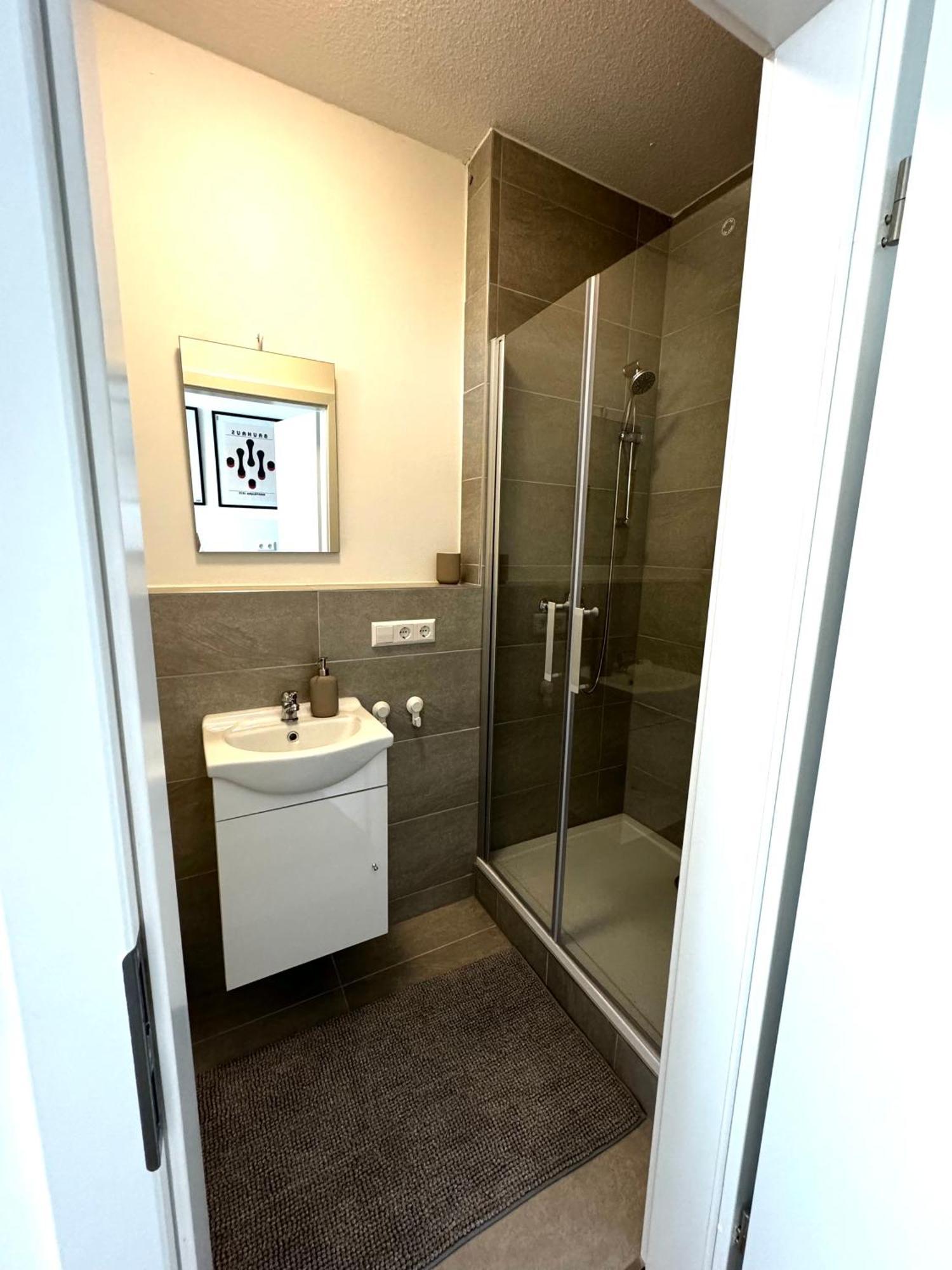 Room107 Im Herzen Von Ma Seckenheim Mannheim Ngoại thất bức ảnh