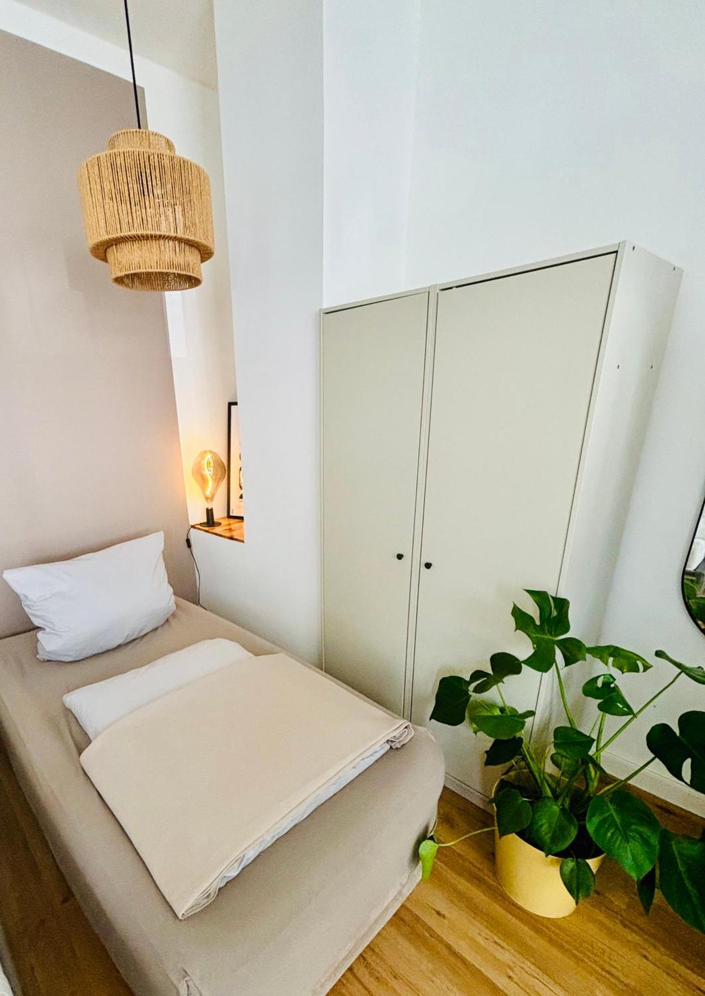 Room107 Im Herzen Von Ma Seckenheim Mannheim Ngoại thất bức ảnh